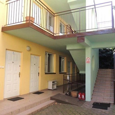 Hostel Malva อัวมิยังกิ ภายนอก รูปภาพ